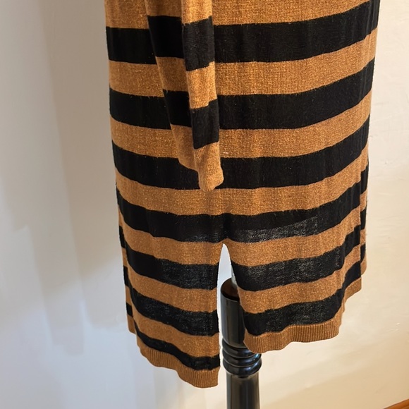 H&M dress/tunic-soft vegan leather shoulder top-slit on side edges - Picture 3 of 6